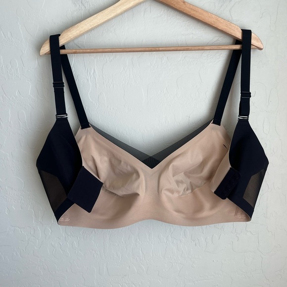 Honeylove crossover bra black / nude 1X - Picture 9 of 10
